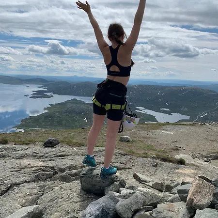 Feriehus Bright 2-bedroom With Terrace And Fireplace Beitostolen