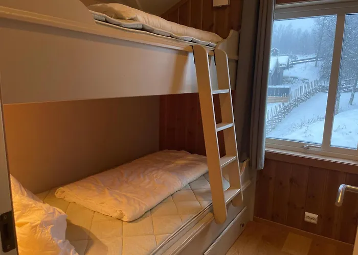 Bright 2-bedroom With Terrace And Fireplace Feriehus Beitostolen